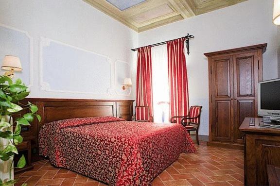 Hotel California - Camera Matrimoniale/Doppia con Letti Singoli - 1
