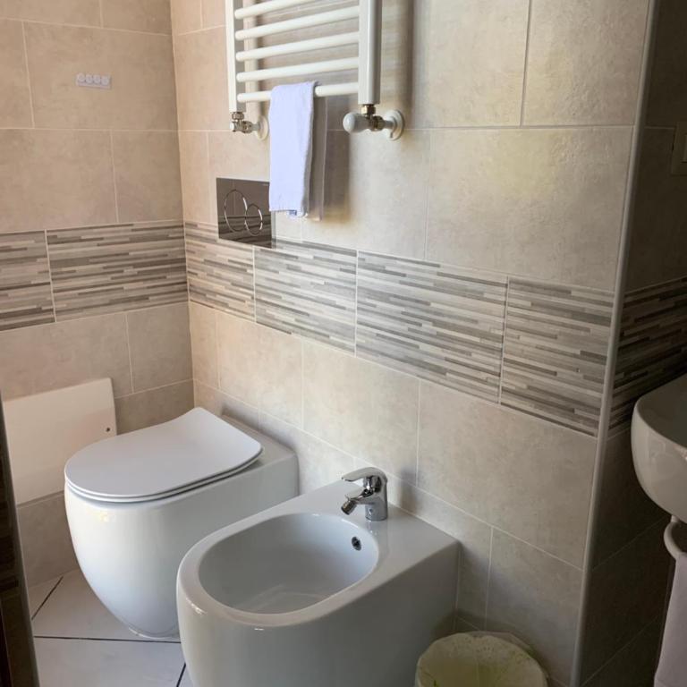 B&B Gli Archi - Camera Tripla con Bagno Privato - 5