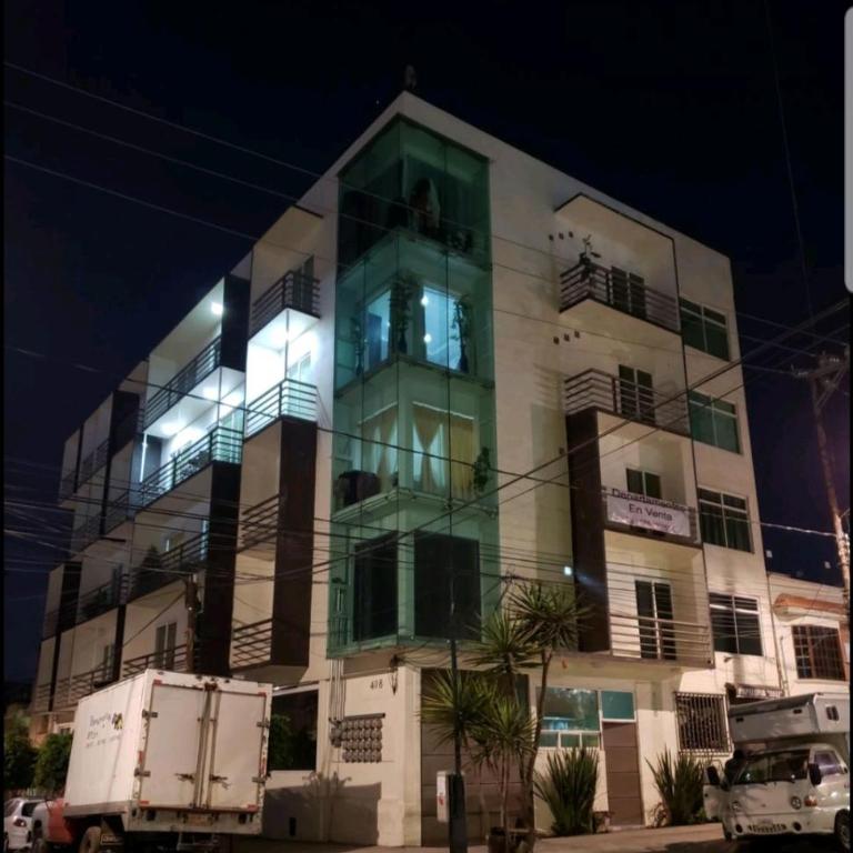 Departamento Privado 3 recamaras - Apartment - 2