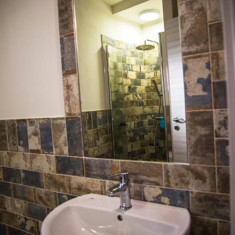 Dimore Miravalle - Standard Double Room - 11