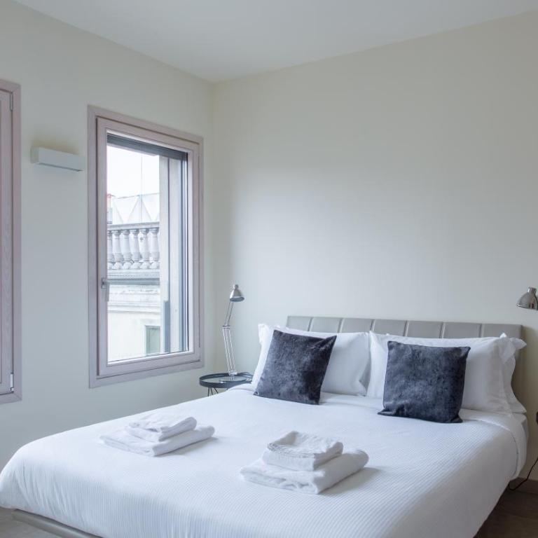 Erïk Langer Pedrocchi Suites - Monolocale Deluxe con Vista - 14