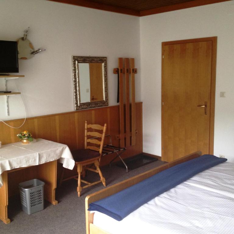Pension & Appartement Fortin - Doppelzimmer - 1