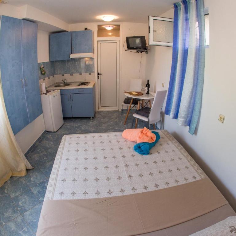 Apartments Vila Masha - Studio Apartment - 1
