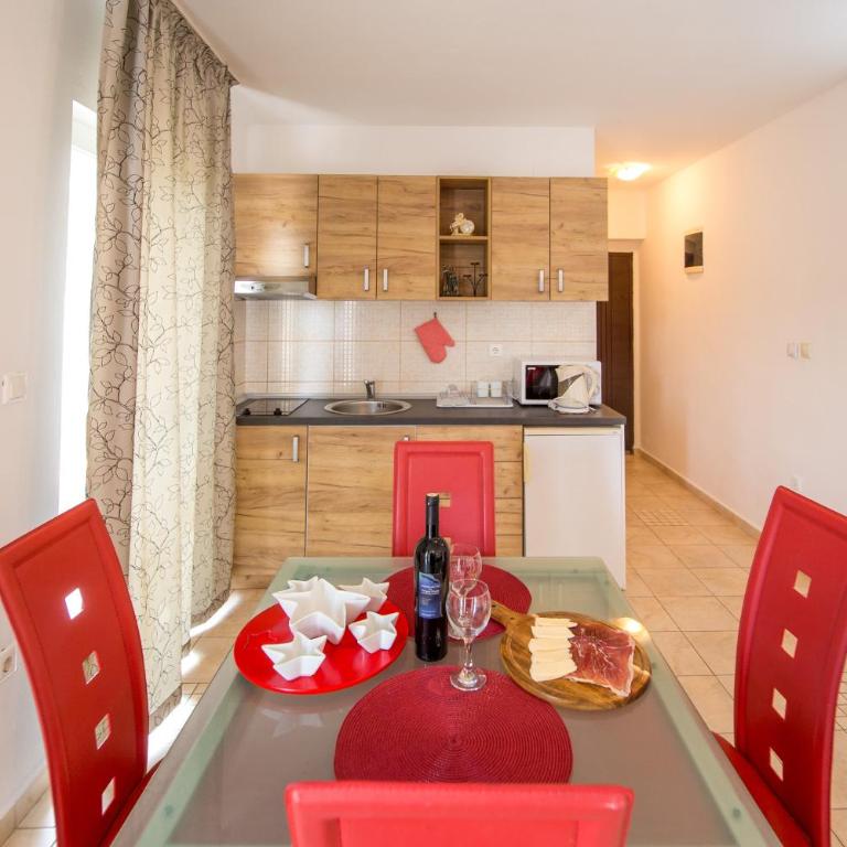 Villa Nadezda - One-Bedroom Apartment - 6