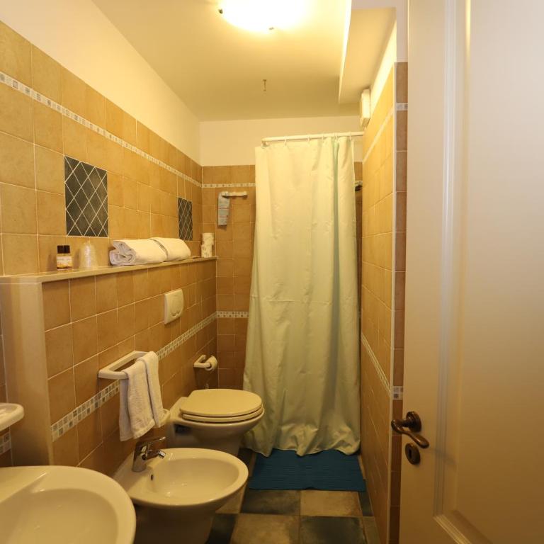 Hotel Celeste - Camera Matrimoniale Budget - 3