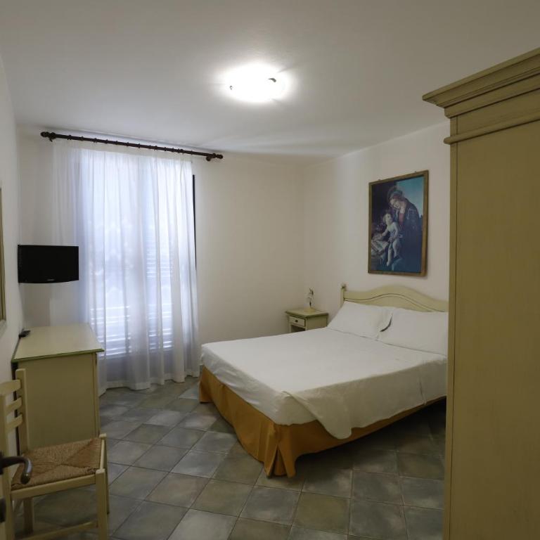 Hotel Celeste - Camera Matrimoniale Deluxe con Doccia - 2