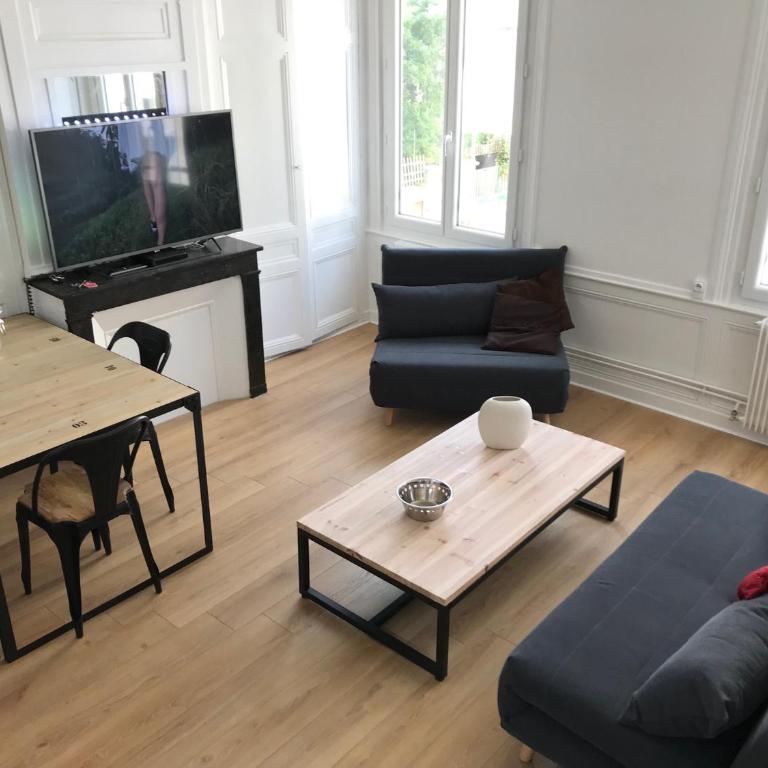Le secret de Léa - One-Bedroom Apartment - 1