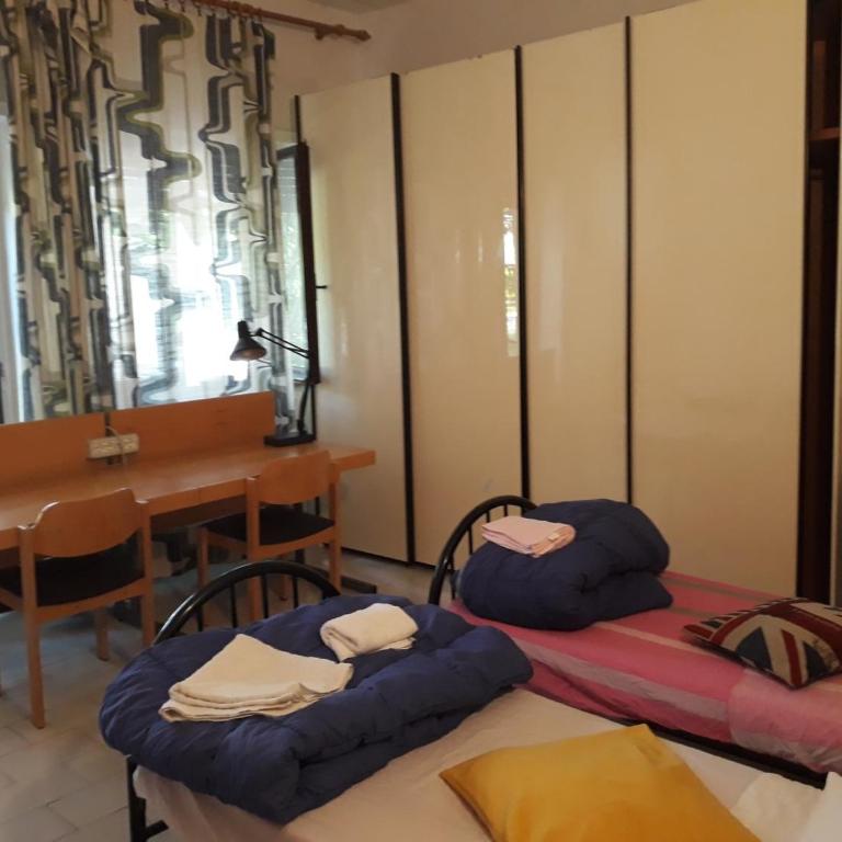 Bed in Siena - Camera Tripla con Bagno in Comune - 4