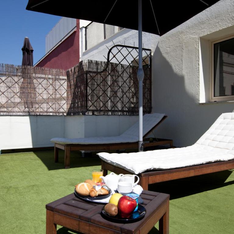Hotel Moderno Puerta del Sol - Habitación Doble con terraza - 1 o 2 camas - Parte frontal - 15