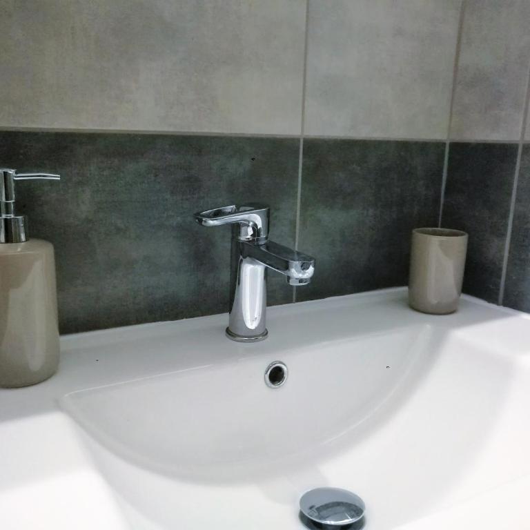 T2 Centre Ville Place Méditerranée - Apartment mit 1 Schlafzimmer - 11