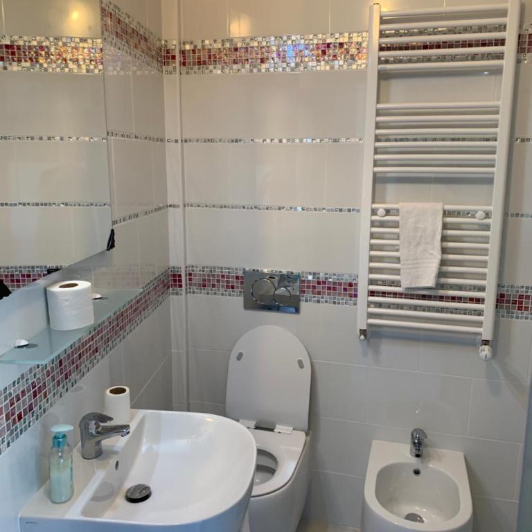 B&B Gli Archi - Camera Quadrupla con Bagno Privato - 5