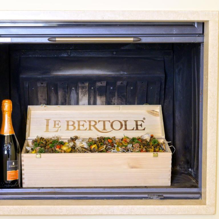 Perlage Suite Luxury B&B - Amazing view of Trulli - Camera Matrimoniale Deluxe con Balcone - 11