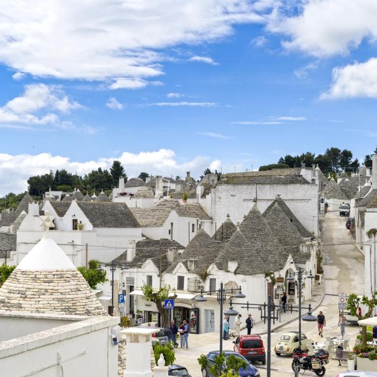 Perlage Suite Luxury B&B - Amazing view of Trulli - Camera Matrimoniale Deluxe con Balcone - 6