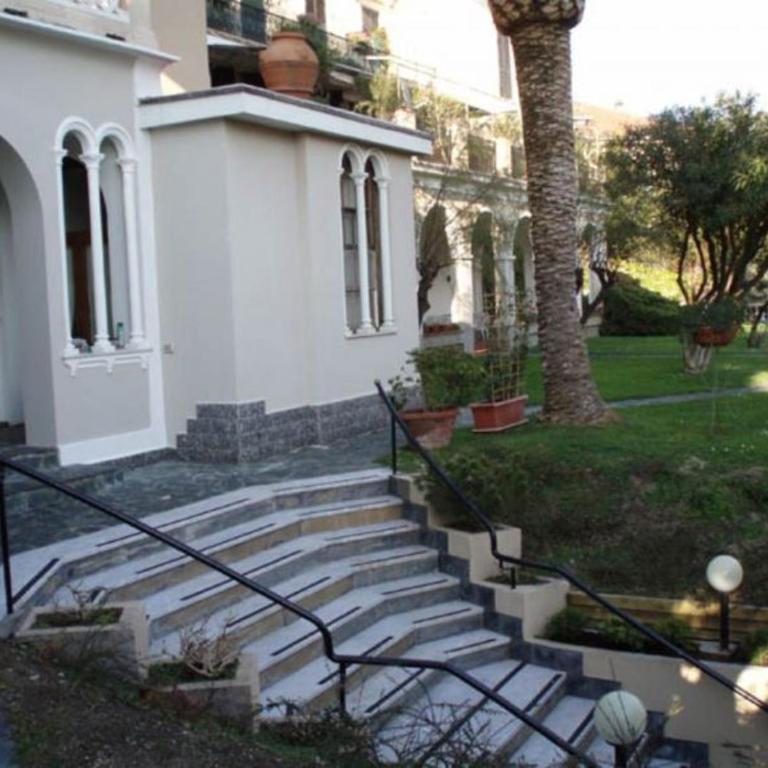 Elegant and Sea View Excelsior Apartment - Appartamento Superior - 5