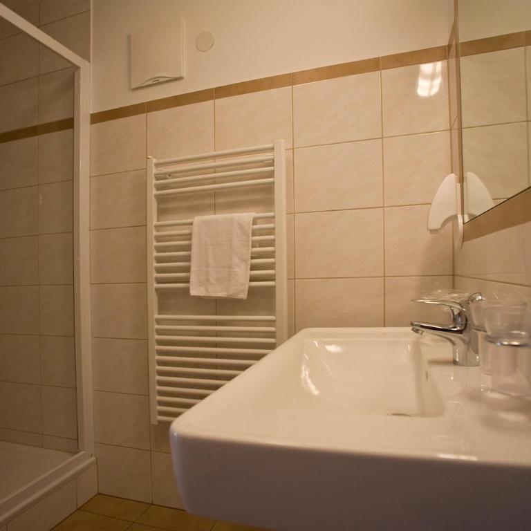 Hotel Hohe Tauern - Doppelzimmer - 8