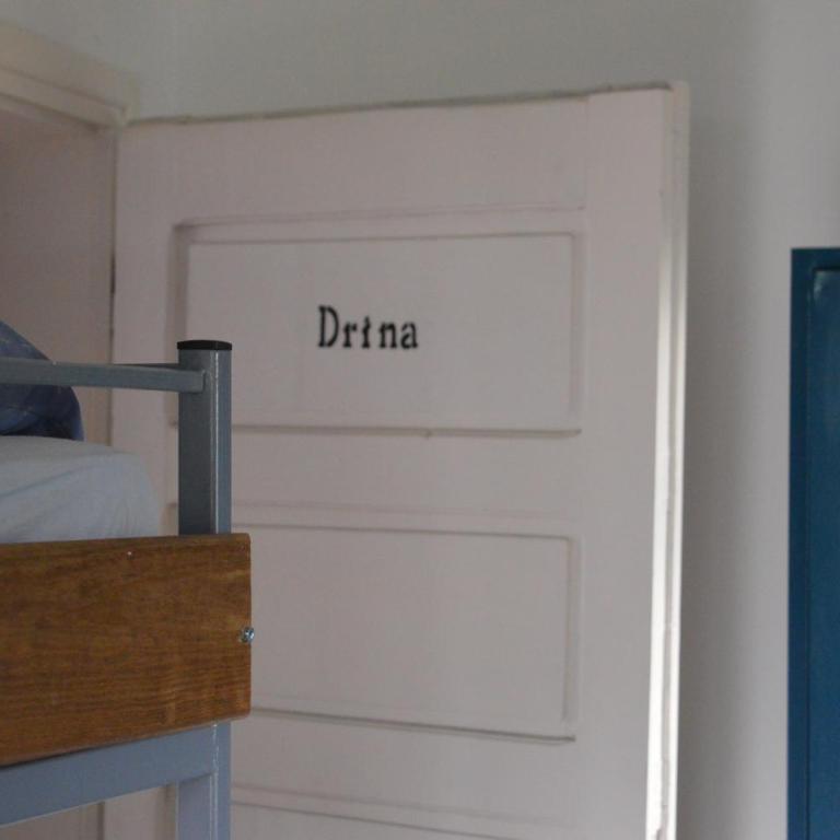 Mystic River Design Hostel - Krevet u Osmokrevetnoj Mešovitoj Spavaonici - 1