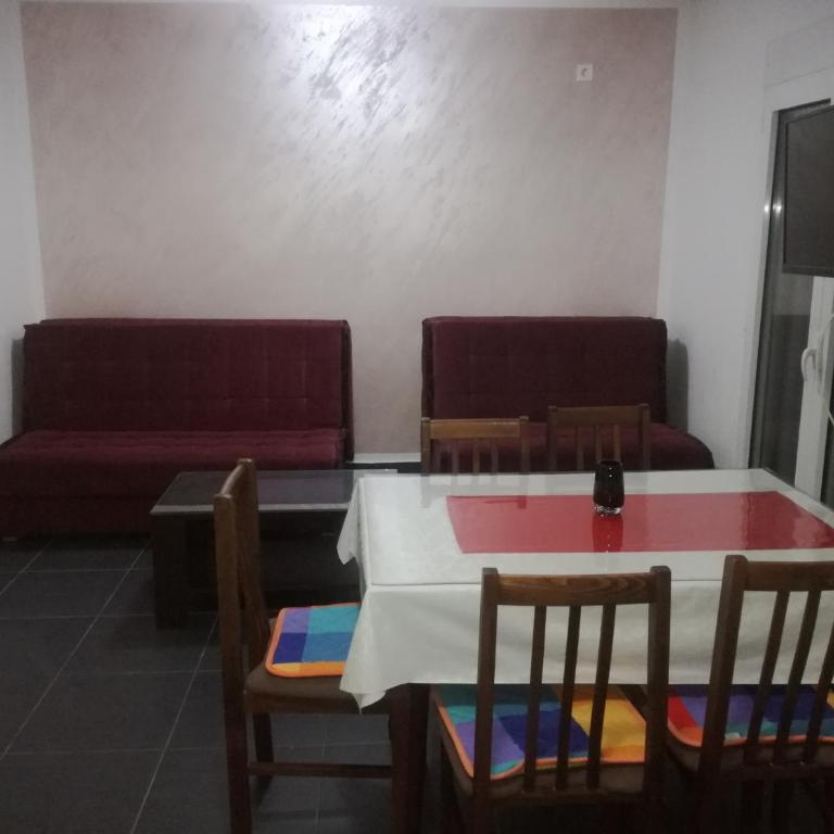 Apartments Stevanovic - Apartment with Sea View - 3
