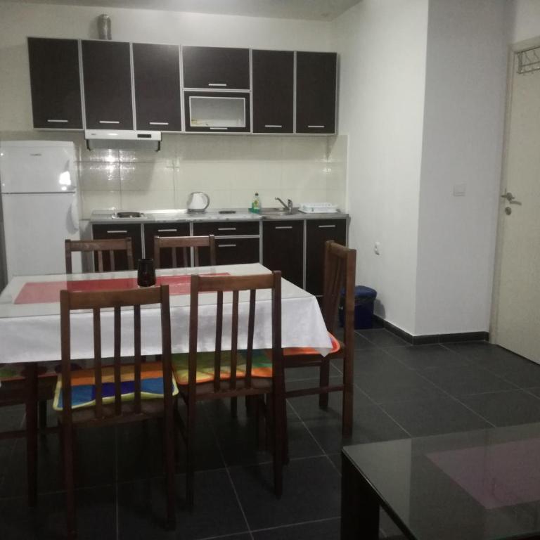 Apartments Stevanovic - Apartment with Sea View - 1