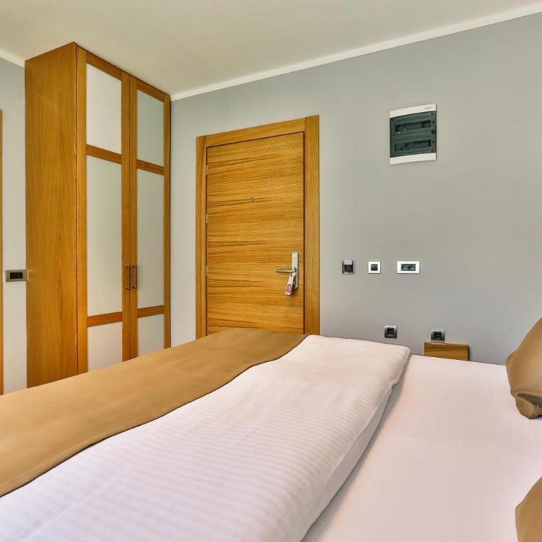 Hotel Lusso Mare by Aycon - Superior Dvokrevetna Soba sa Bračnim Krevetom - 2