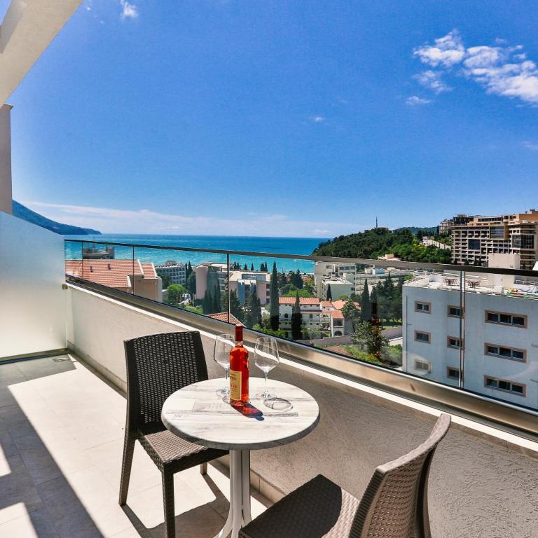 Hotel Lusso Mare by Aycon - Dvokrevetna Soba sa Bračnim Krevetom i Pogledom na More - 1