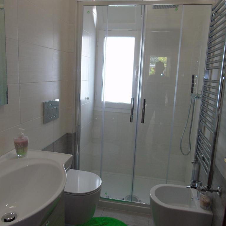 APARTMENT Aurora & Nicole IDEAL per bike 1 free parkings large e wi-fi free e x family mtb climbing con terazza vista mare - Appartamento con Balcone - 30