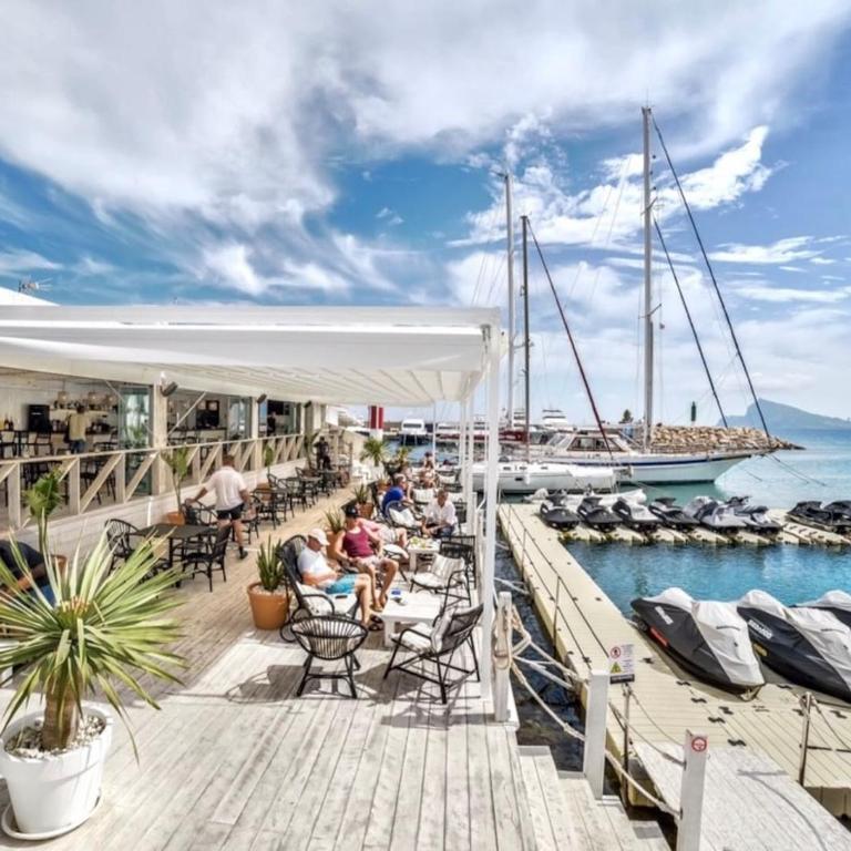 Ático en Playa Altea - Puerto de Campomanes - Apartamento de 1 dormitorio - 76