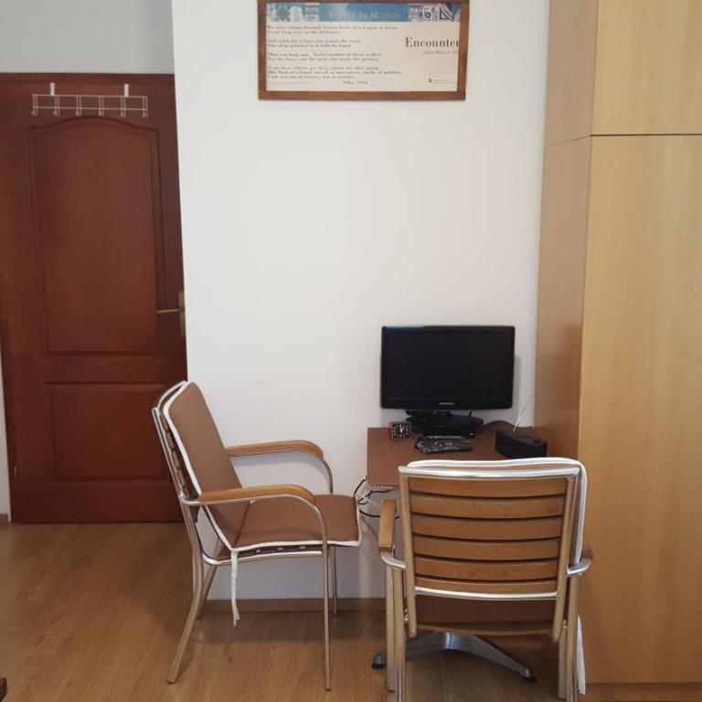 Room 4 U - Vacation Home - 7