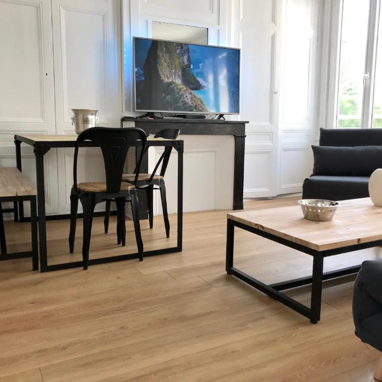 Le secret de Léa - One-Bedroom Apartment - 10