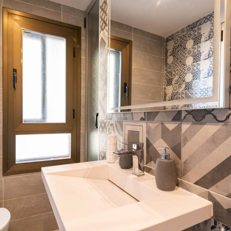 New Luxury Premium - Deluxe Apartment - 43