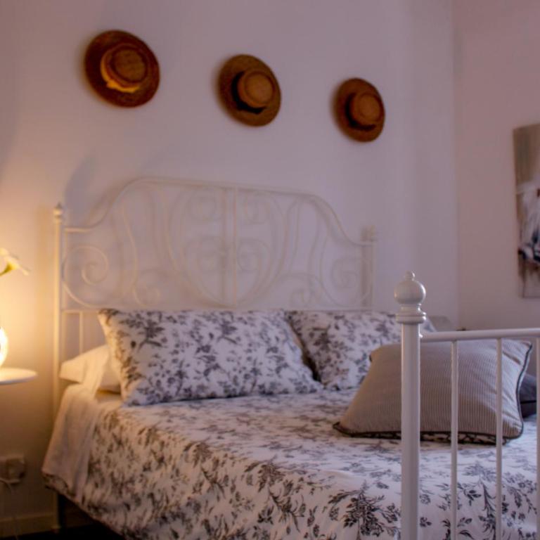 Azzurro B&B - Camera Matrimoniale con Balcone e Vista Mare - 6
