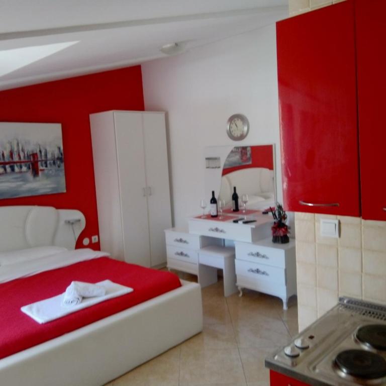 Apartmani M - Studio Apartment - 6