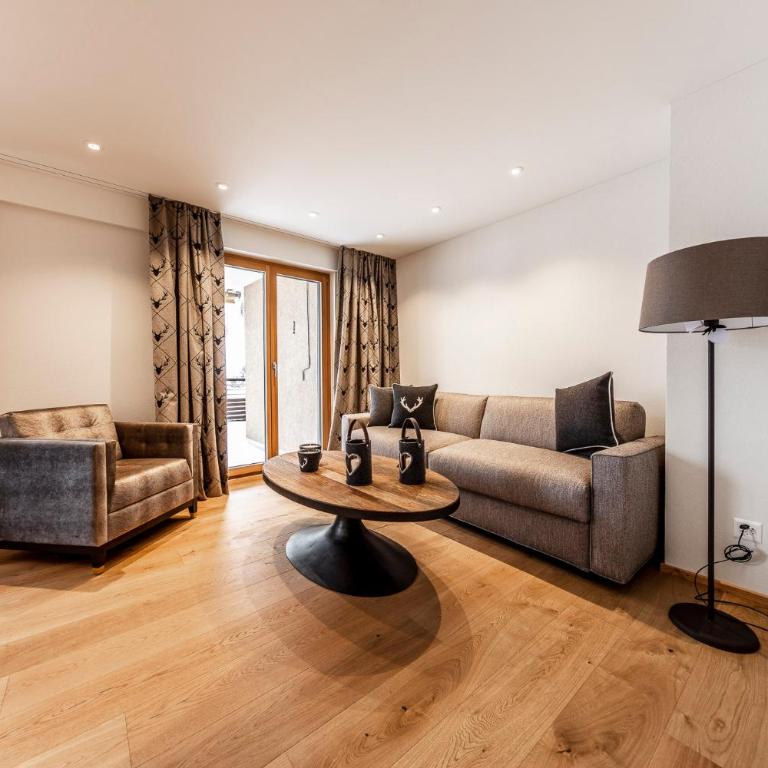 Unique Alpic style apartment in the heart of Davos - Deluxe Apartment - 15