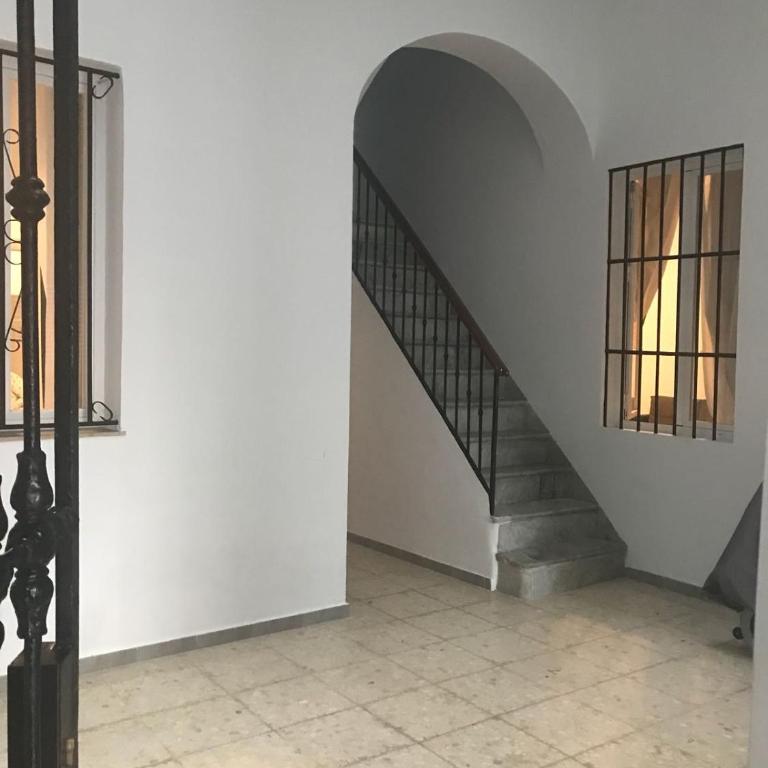 Bonito piso Cádiz zona playa de la caleta - Three-Bedroom Apartment - 24