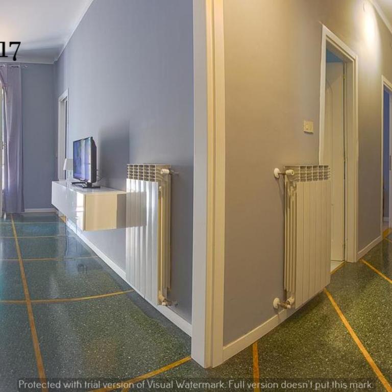 Trilocale Piazza Colombo - Apartment - 2