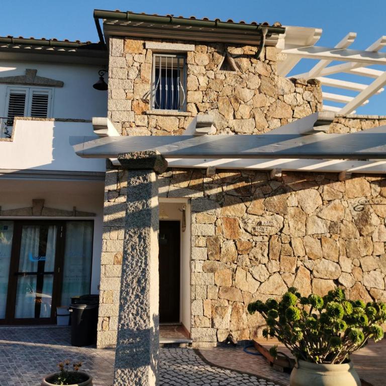 Bed & Breakfast Mare Isole - Camera Familiare con Bagno Privato - 5