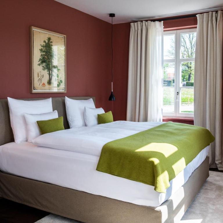 Alpenloge Design Hotel - Deluxe Zimmer mit Kingsize-Bett - 1