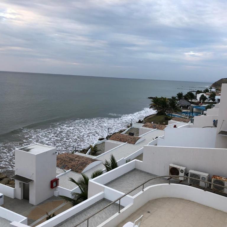 Departamentos Amoblados Frente al Mar Manta -PROINKASA - Apartamento con vistas al mar - 32
