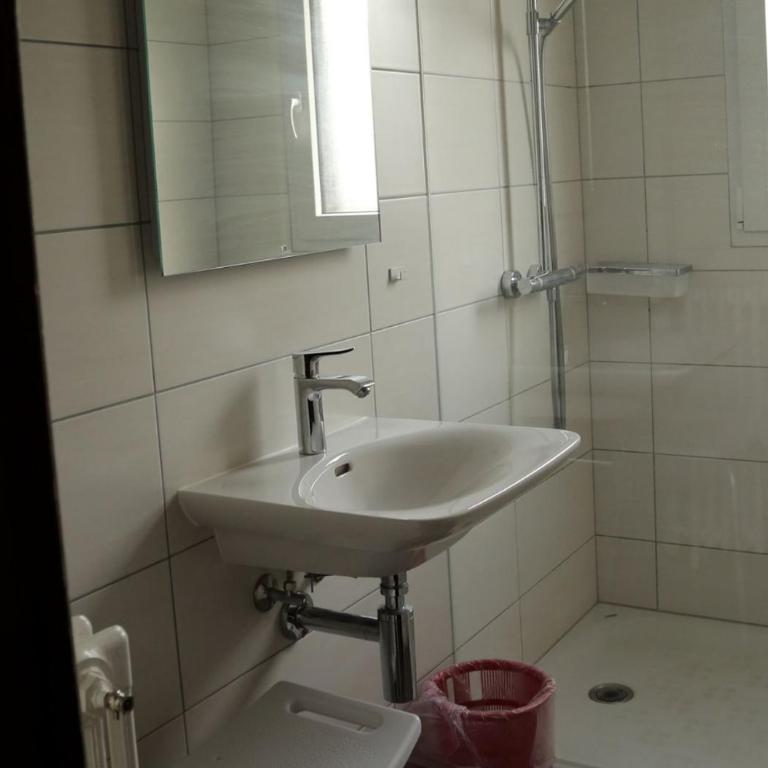 Hôtel de Torgon - Doppel-/Zweibettzimmer mit Gemeinschaftsbad - 4