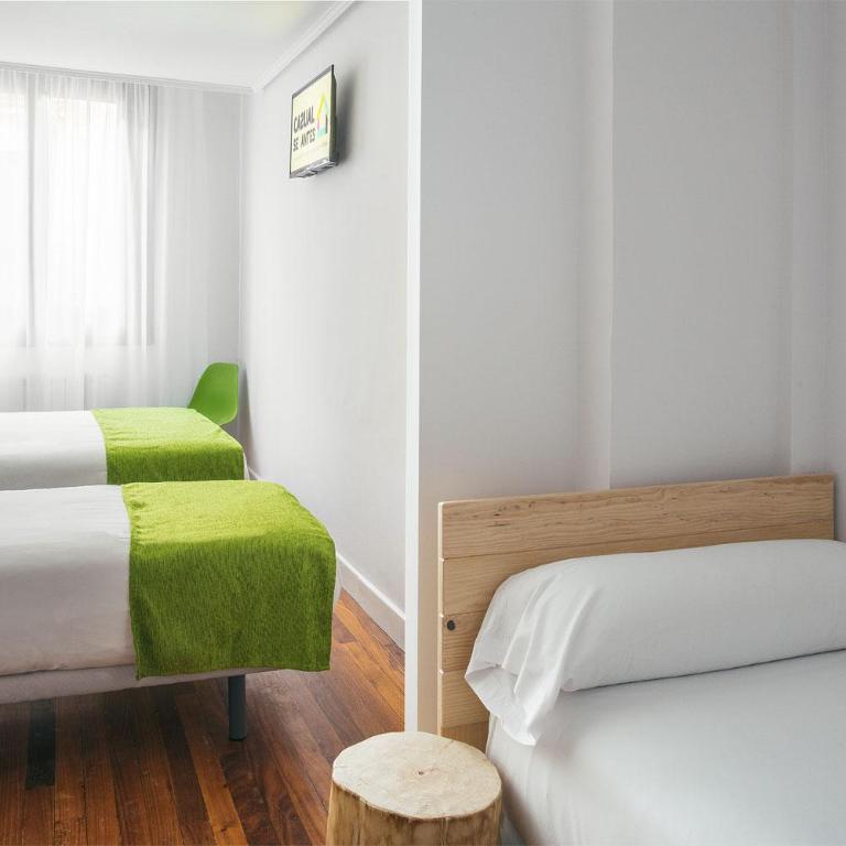 Casual Serantes Bilbao - Habitación Familiar con baño privado - 4