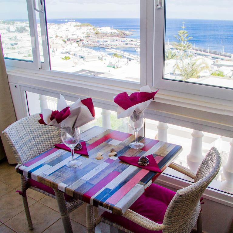 Apartments Gina y Vista Oceano - Deluxe Apartment - 1