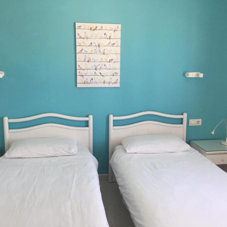 DARUMA APARTMENTS 3-Bedroom Penthouse with Sea Views - Three-Bedroom Apartment - 18