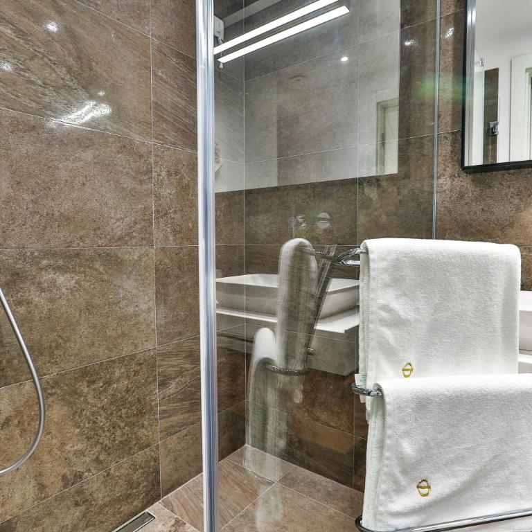 Hotel Fagus by Aycon - Standardna Dvokrevetna Soba sa Bračnim Krevetom/Zasebnim Krevetima i Balkonom - 6