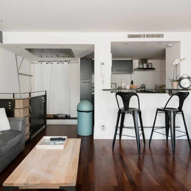 Central Cannes Loft - 15 min Palais des Festivals - Appartement en Duplex - 9