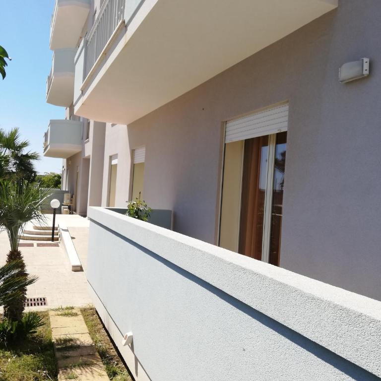 Passione mare - Standard Double Room with Shared Bathroom - 9