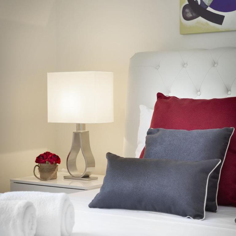 Luxury Rooms Suites - Junior Suite Deluxe - 4