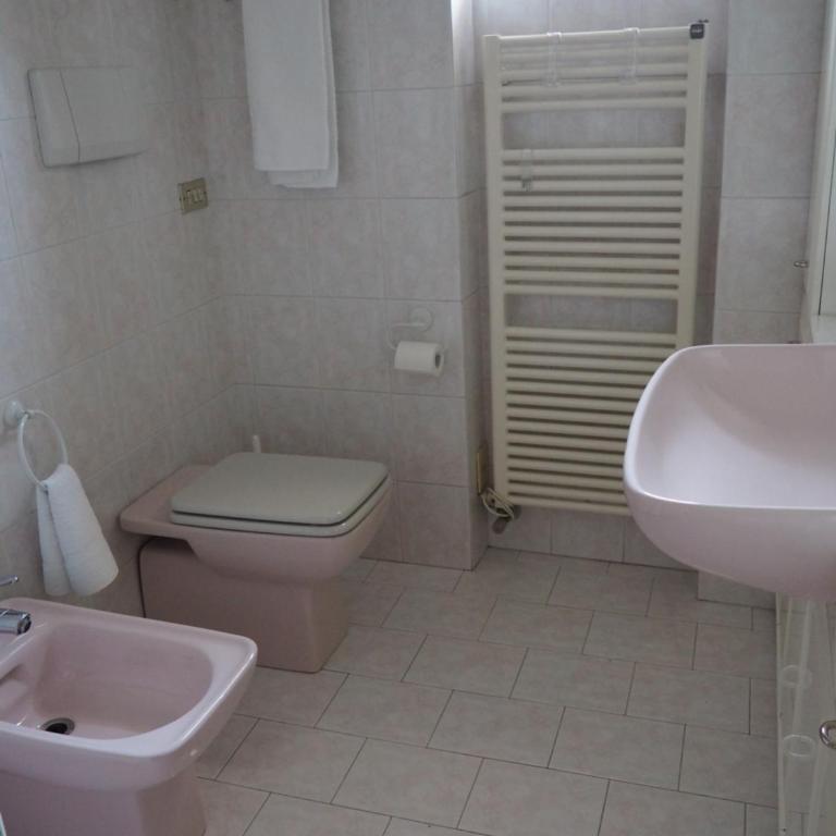 B&B Villa Filotea & Apartment - Double Room with Balcony - 8