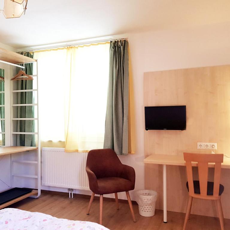 Aparthotel Pan Haus - Doppelzimmer mit Bergblick - 7
