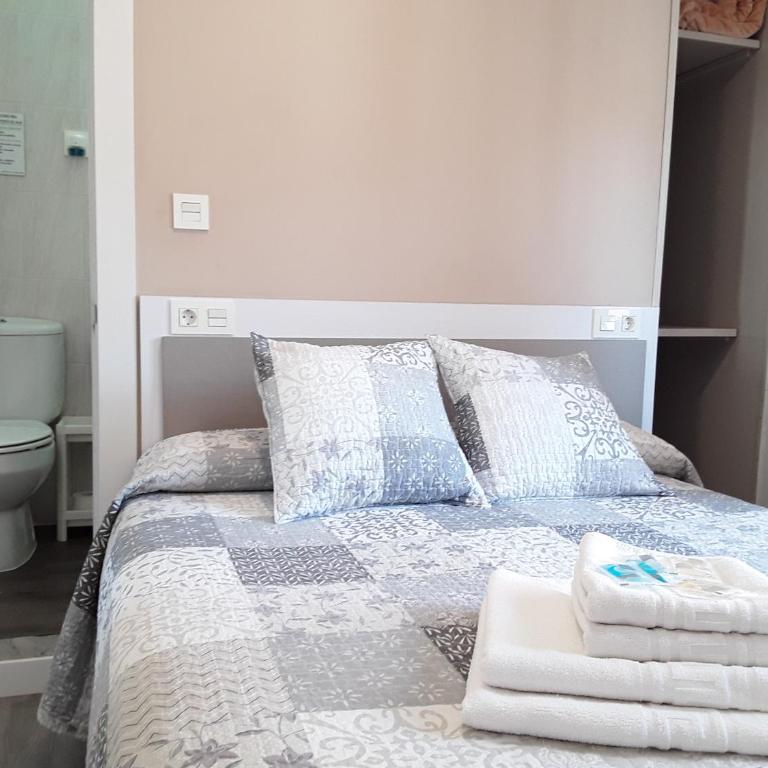 Pension Principado - Small Double Room - 2