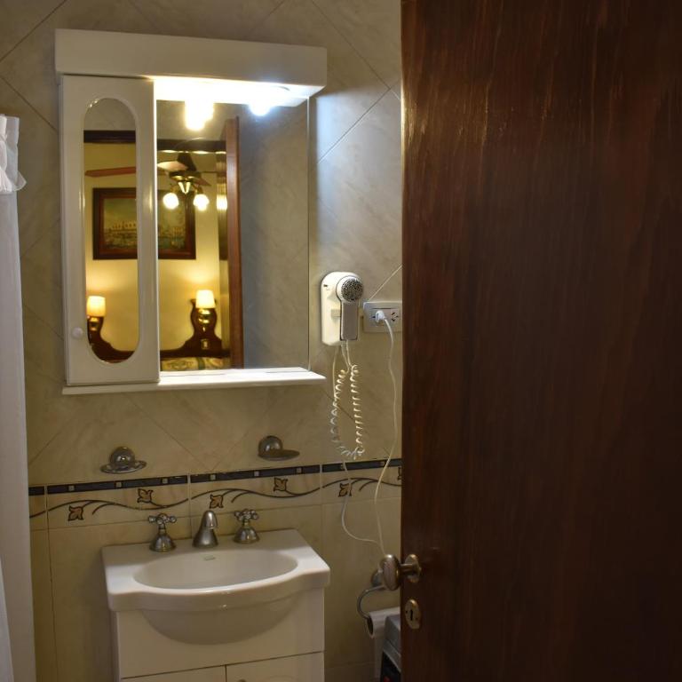 Hotel Berlin - Habitación Doble - 3
