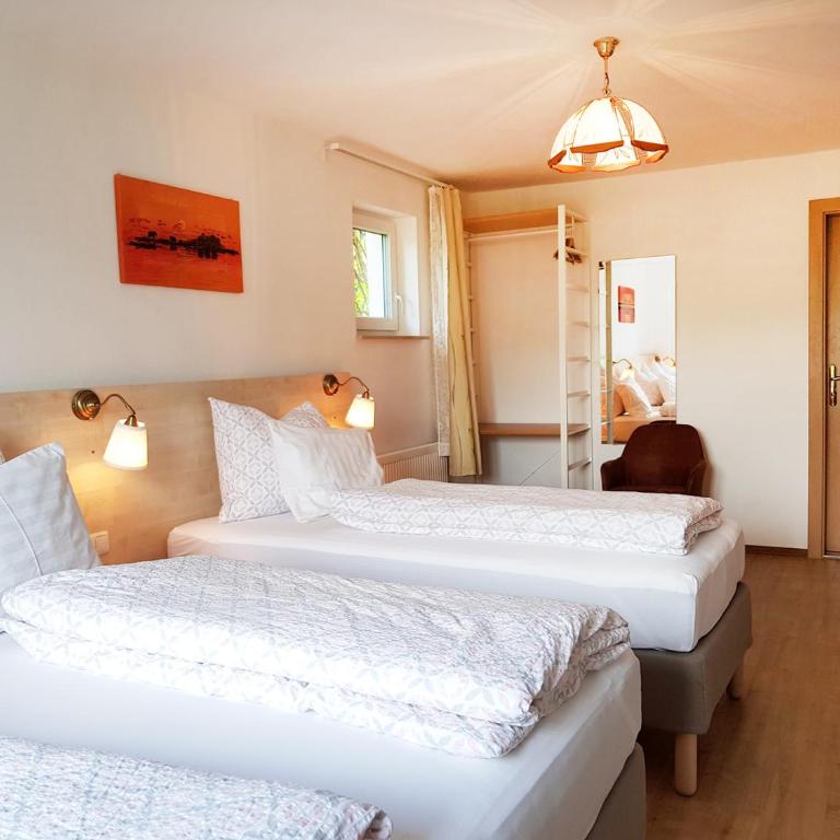 Aparthotel Pan Haus - Dreibettzimmer mit Bergblick - 3